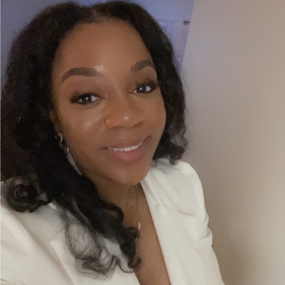 Meet your Posher, Jamilla